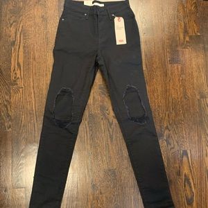 Levi’s 721 High-Rise Skinny